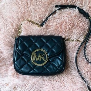 MICHAEL Michael Kors Fulton Small Quilted Leather Crossbody Black